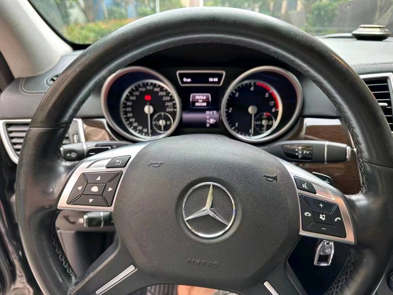 衡阳15年奔驰GL9