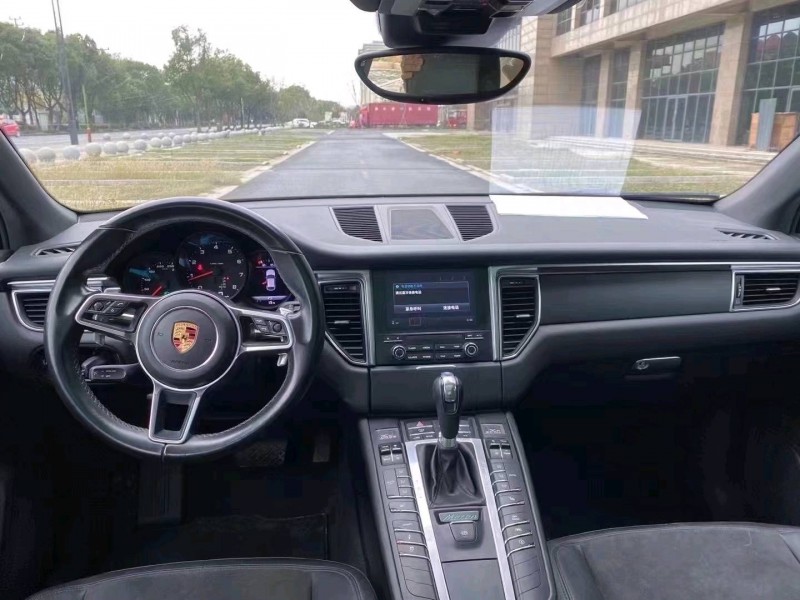 嘉兴17年保时捷Macan5