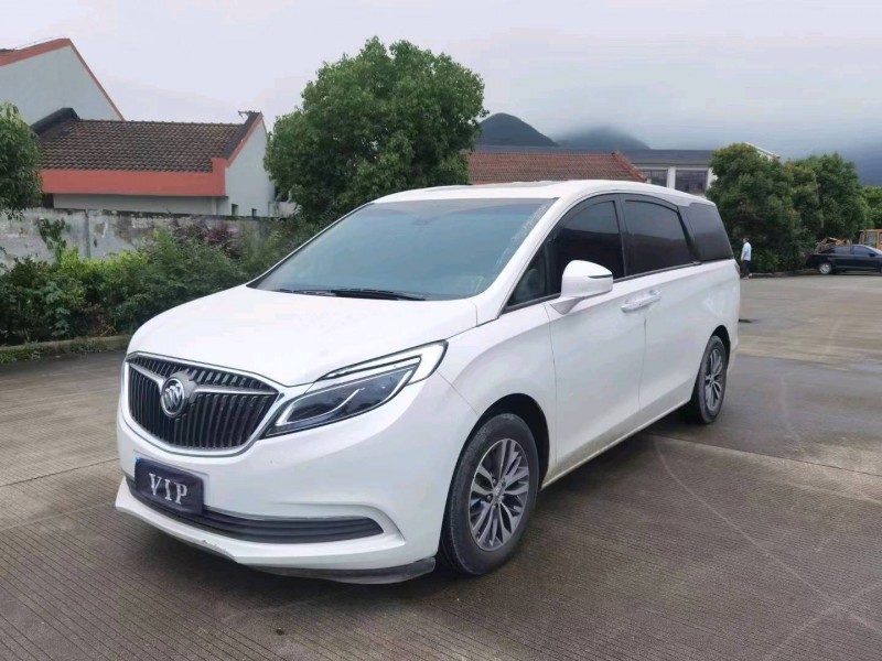 嘉兴19年别克GL82