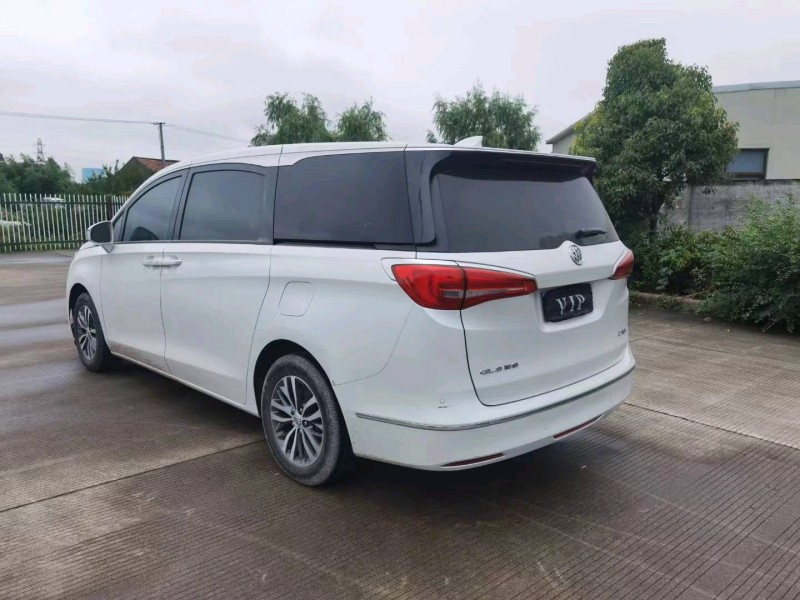 嘉兴19年别克GL84