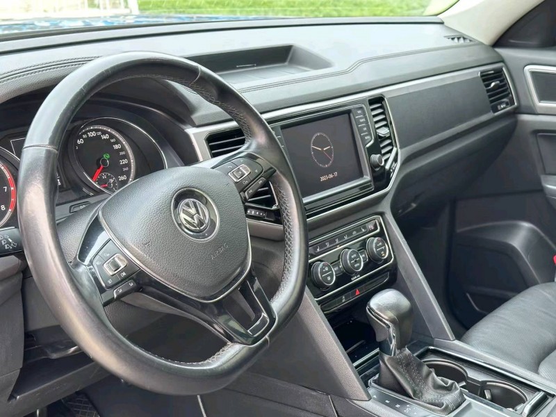 淮南17年大众途昂9