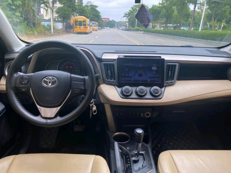 珠海14年丰田RAV4荣放7