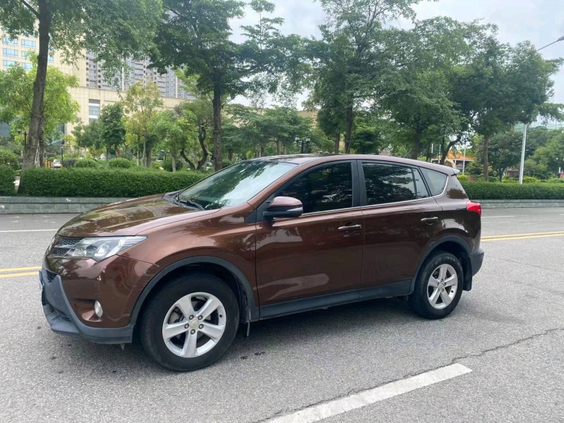 珠海14年丰田RAV4荣放8