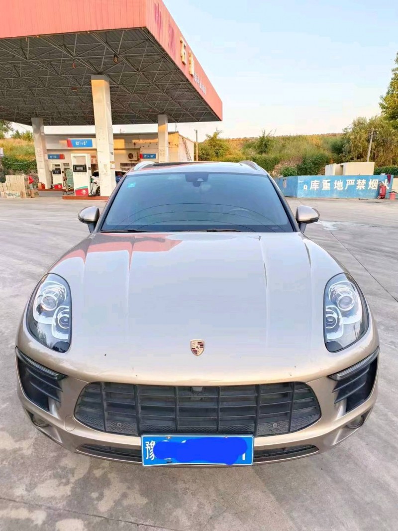 洛阳18年保时捷Macan1