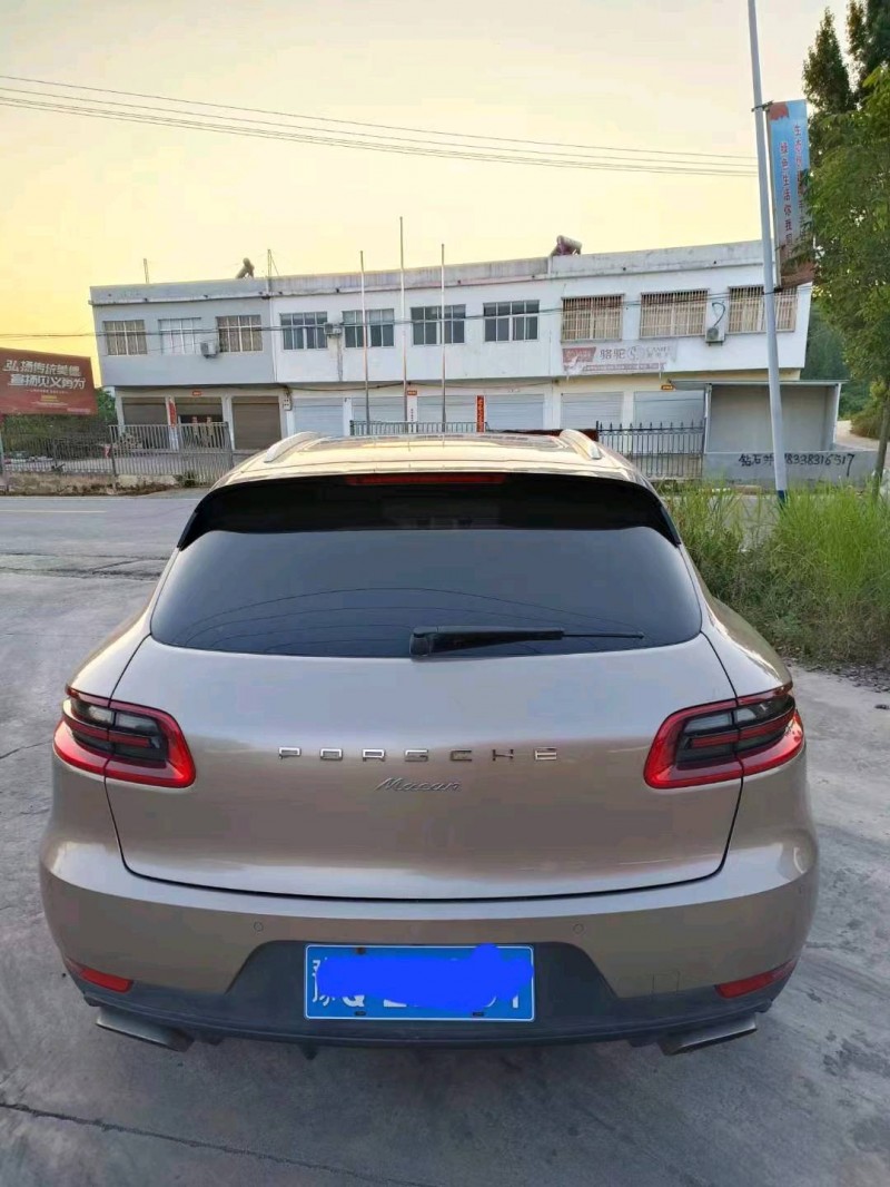洛阳18年保时捷Macan3