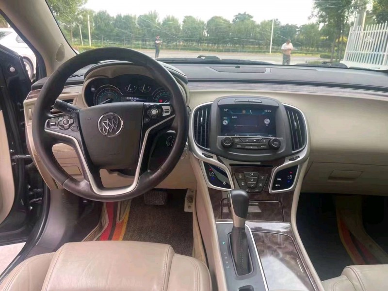 枣庄14年别克君越3