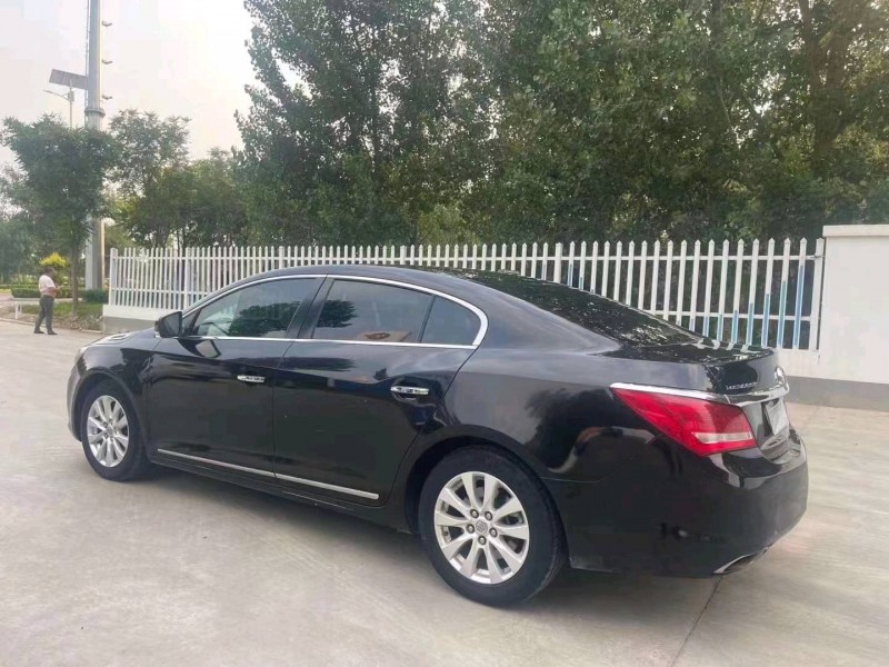 枣庄14年别克君越5