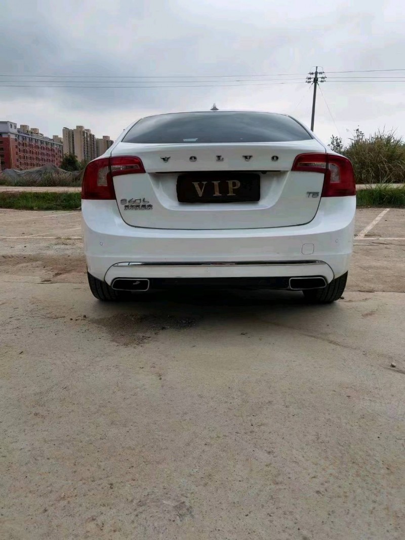 邵阳17年沃尔沃S60L2