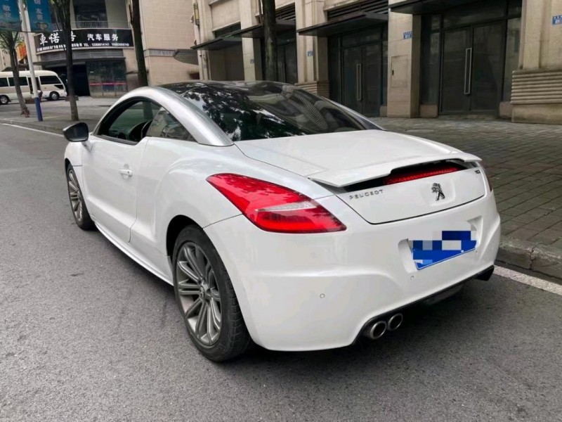 重庆12年标致RCZ3