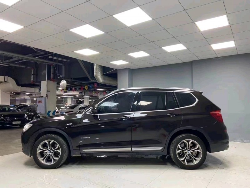 成都16年宝马X32