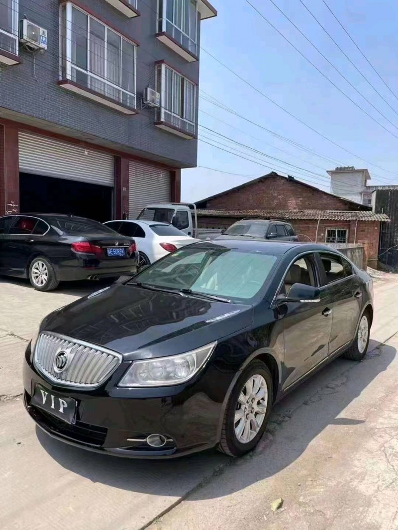 瀘州14年別克君越5