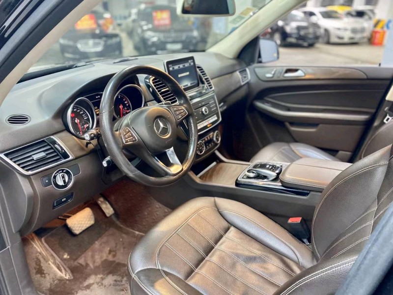 成都16年奔驰GLE6