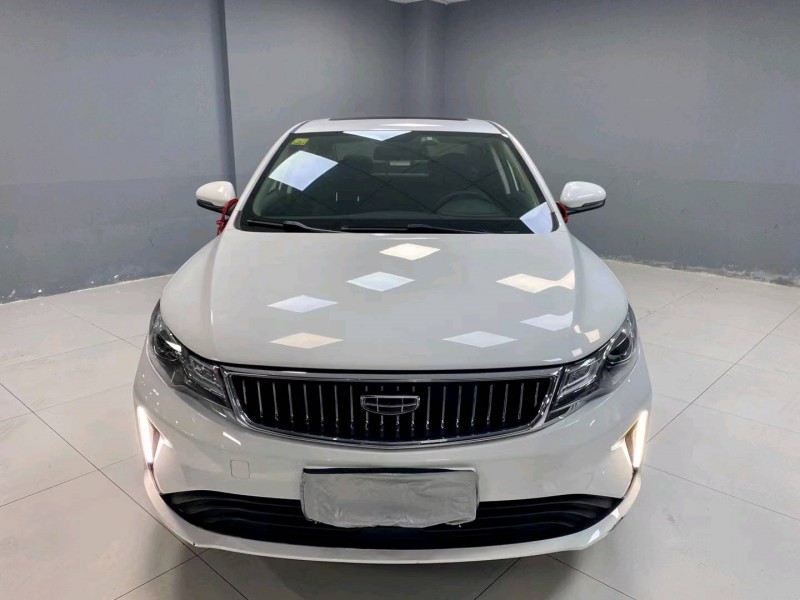 成都21年吉利帝豪1