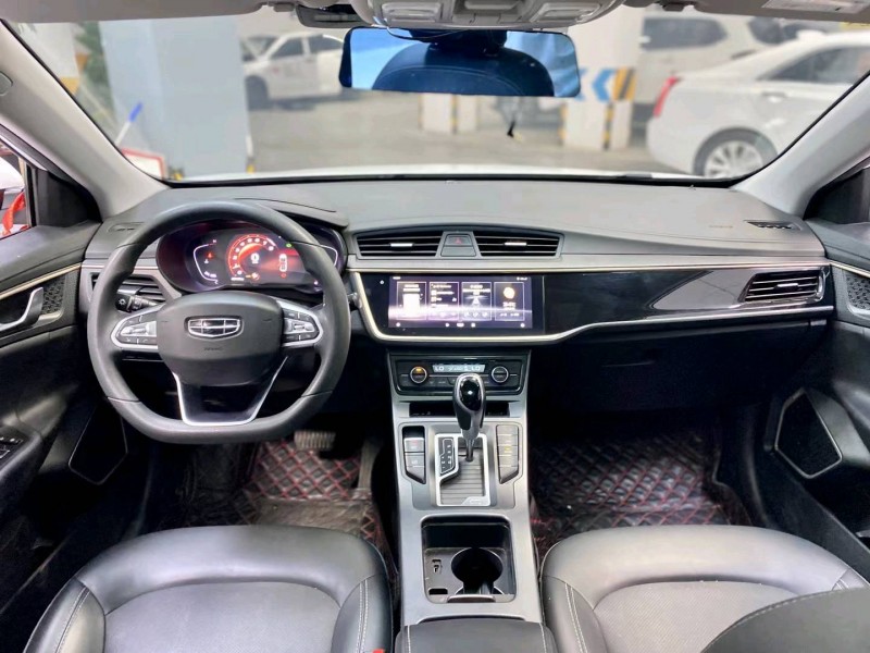 成都21年吉利帝豪9