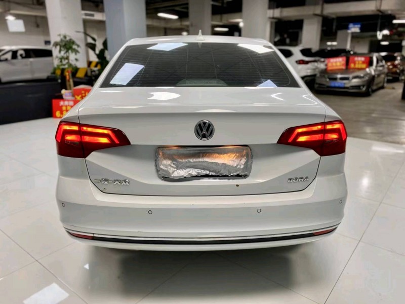 成都20年大众宝来5