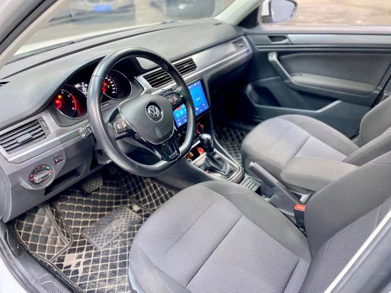 成都20年大众宝来6