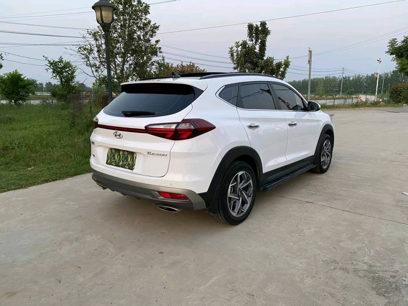 徐州21年现代途胜8