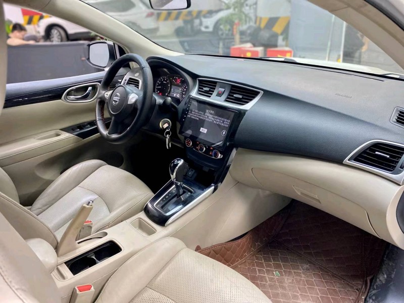 成都16年日产轩逸6