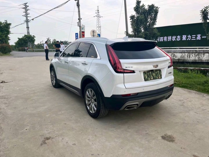 徐州20年凯迪拉克XT48