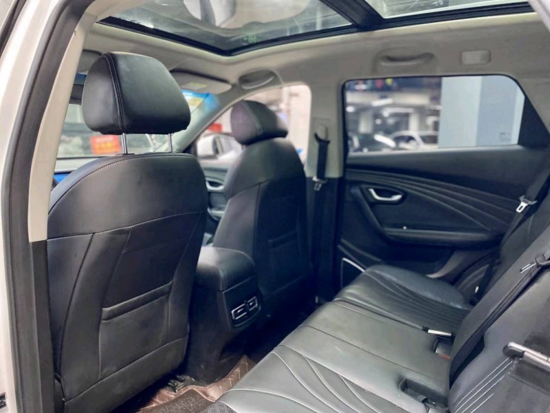 成都21年奇瑞捷途X708