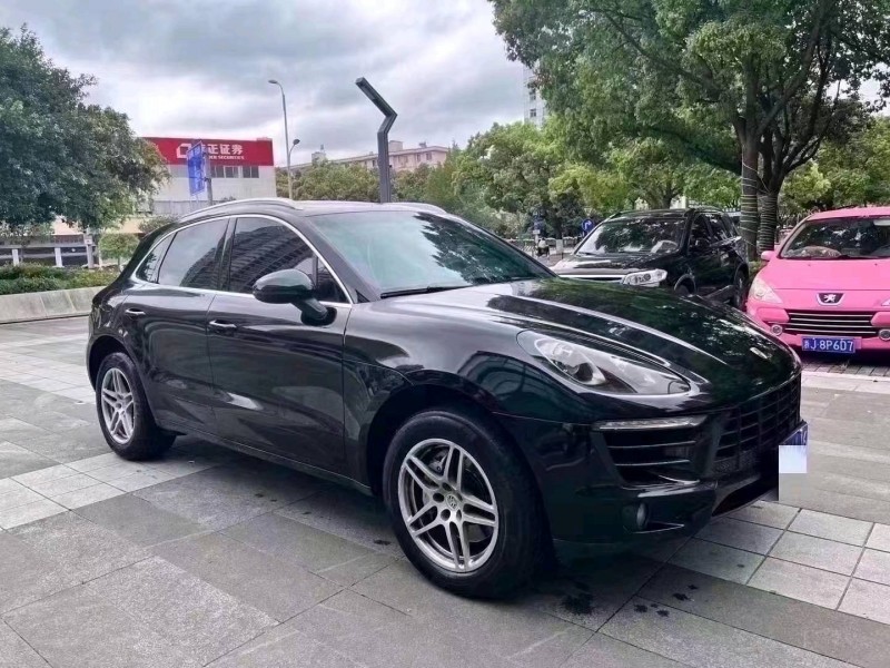 嘉兴15年保时捷Macan3