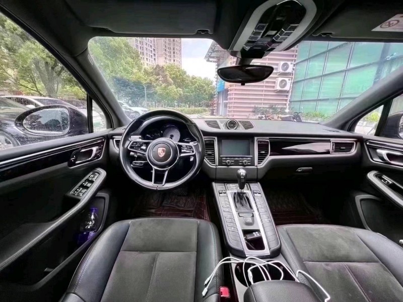 嘉兴15年保时捷Macan6