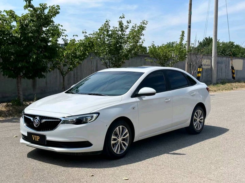 青岛23年别克英朗2