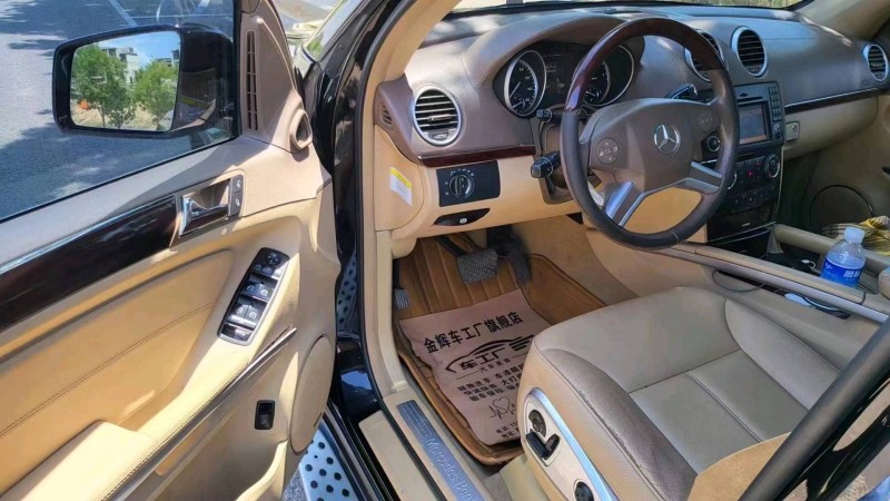 邯郸12年奔驰GL6