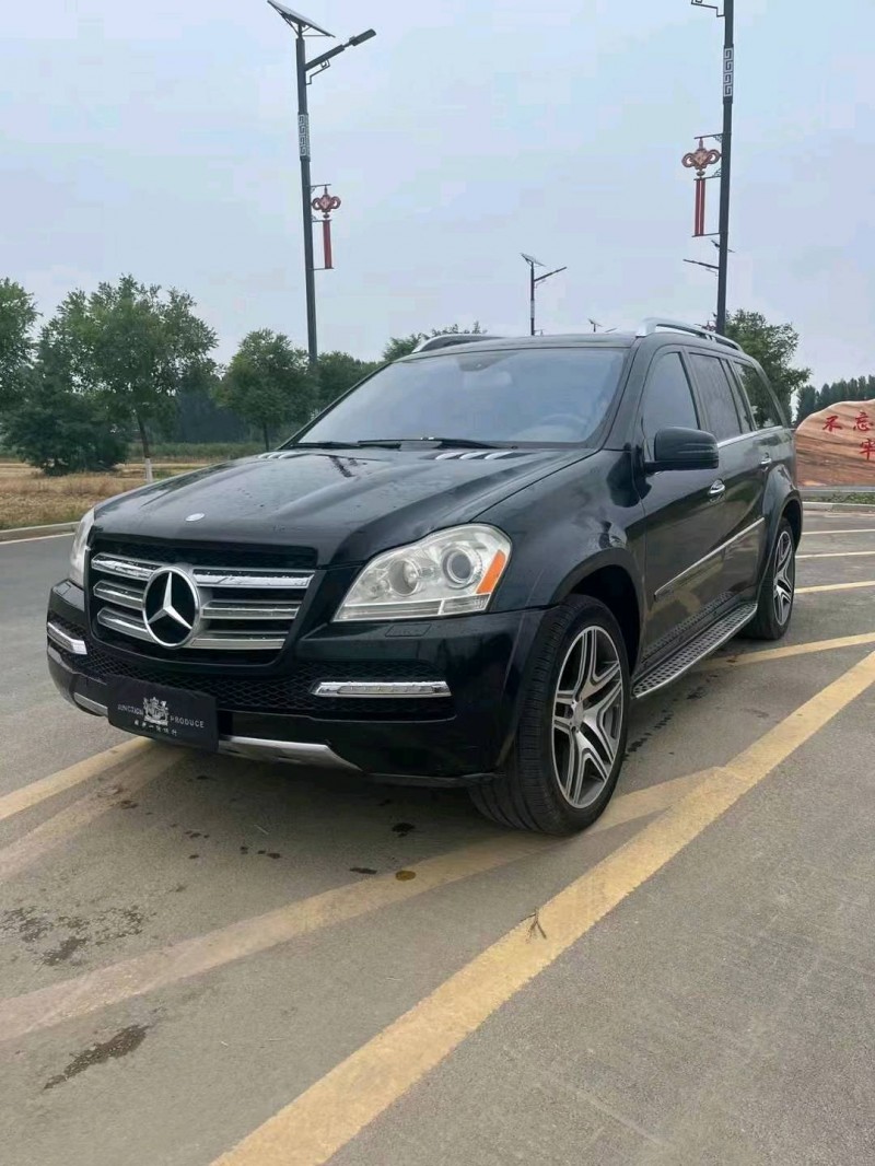 邯郸11年奔驰GL2