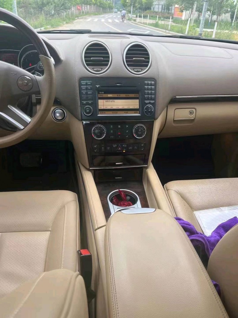 邯郸11年奔驰GL4