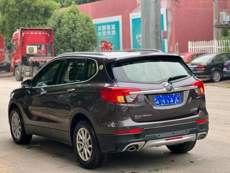 淮南17年别克昂科威5