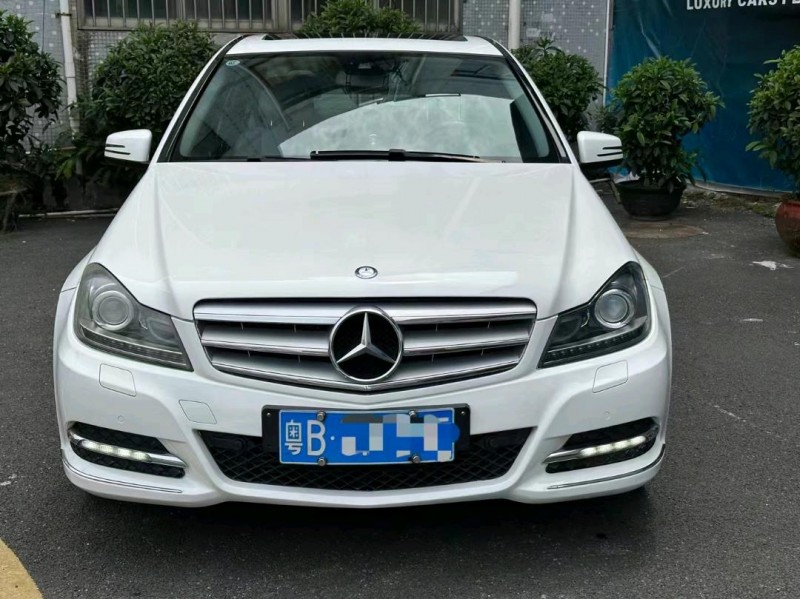 广州13年奔驰C1