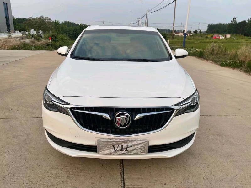 徐州18年别克英朗1