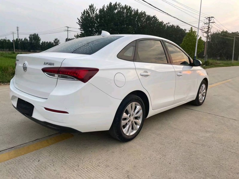 徐州18年别克英朗7