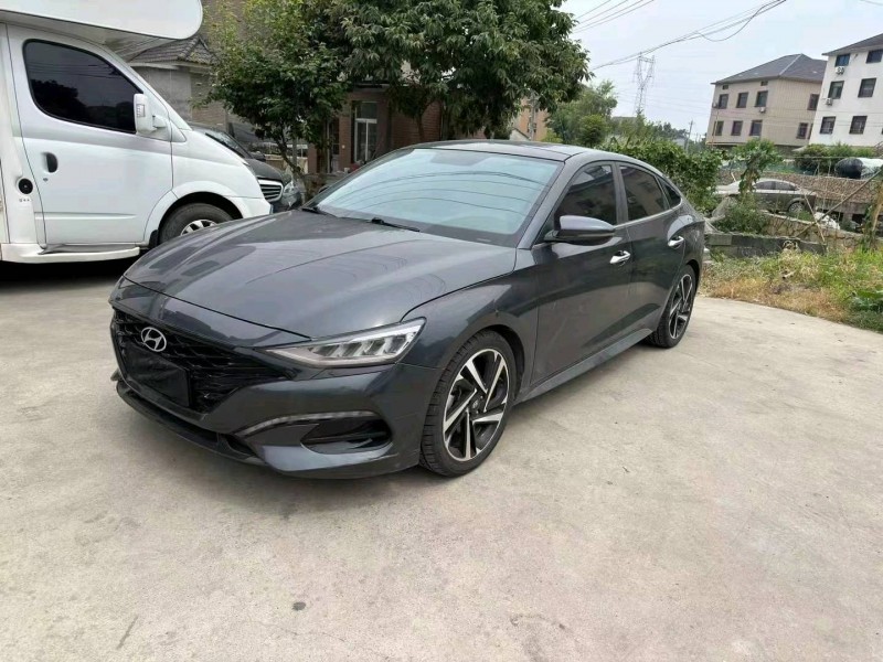 嘉兴19年现代菲斯塔9
