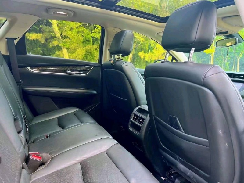 枣庄16年凯迪拉克XT58