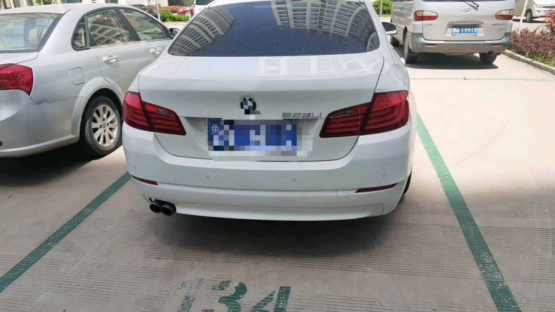 济南12年宝马5系3