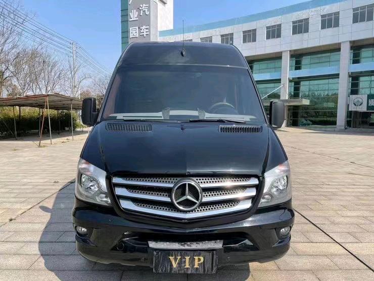 盐城16年奔驰斯宾特1