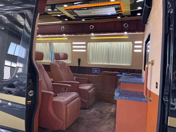 盐城16年奔驰斯宾特7