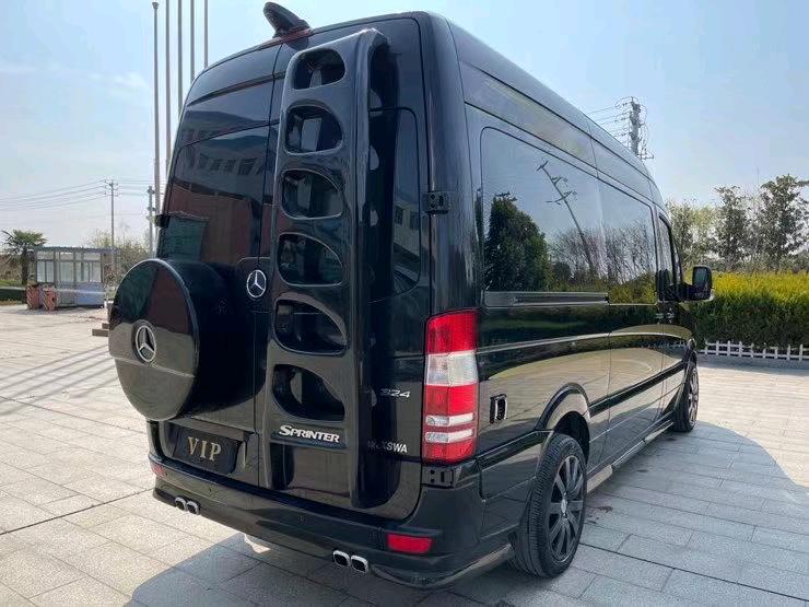 盐城16年奔驰斯宾特9