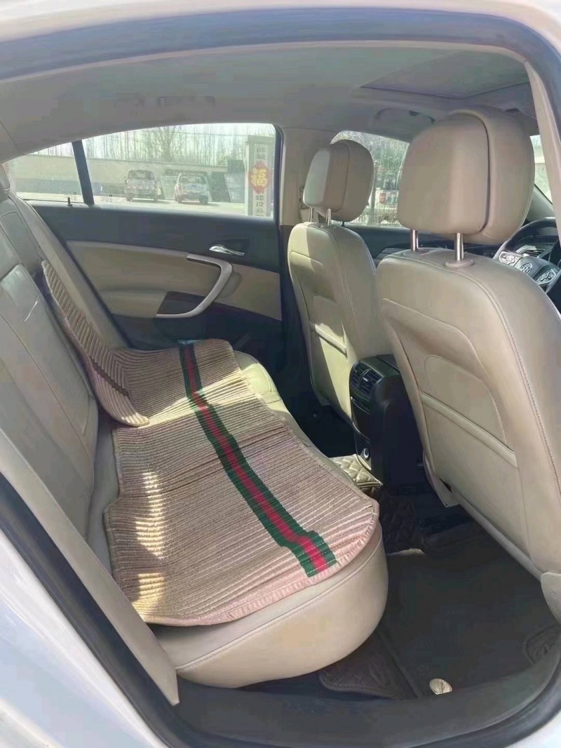 济南15年别克君威3