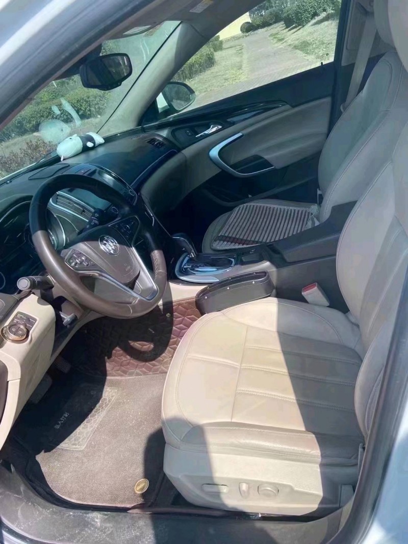 济南15年别克君威4