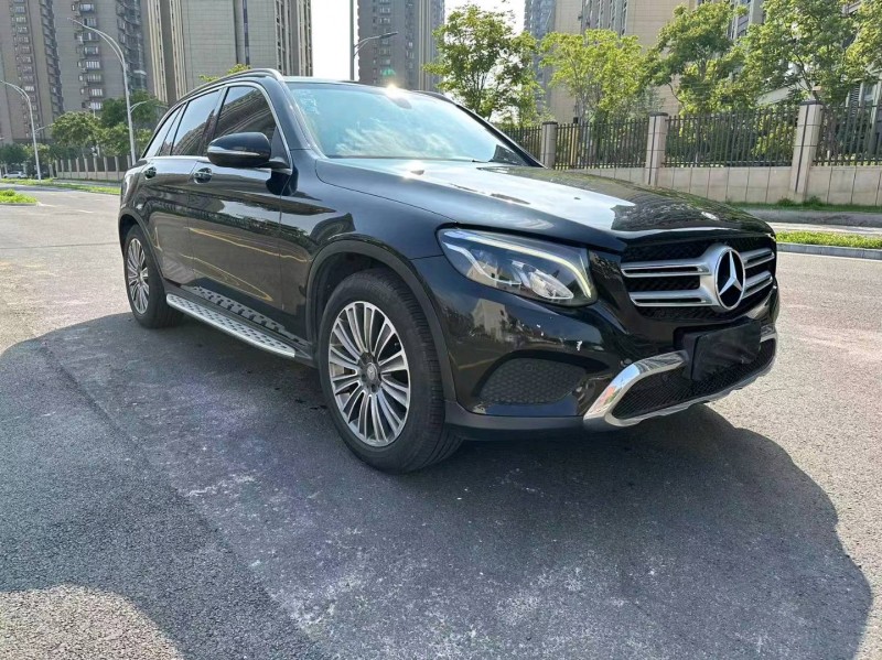 苏州17年奔驰GLC3