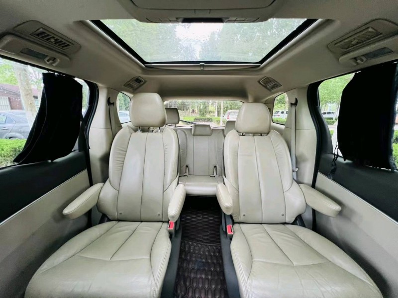 青岛12年别克GL84