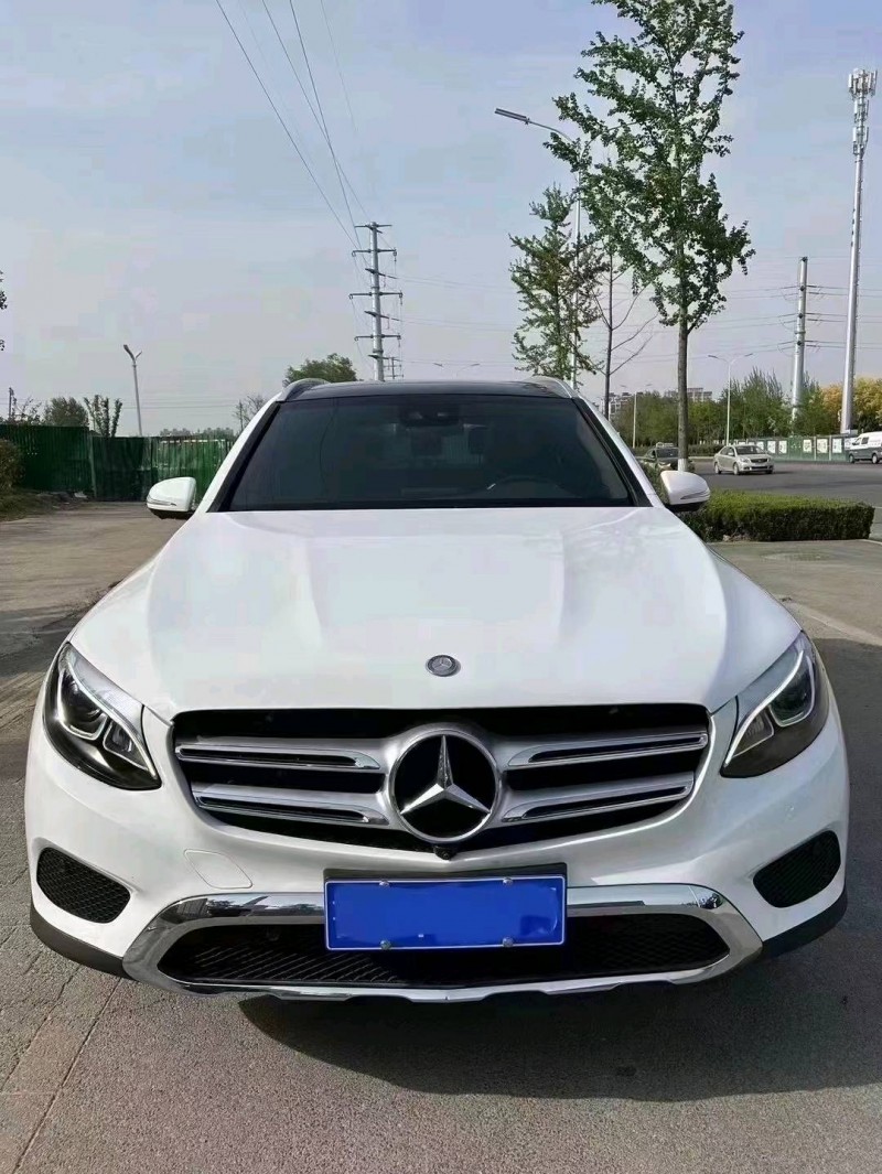东营16年奔驰GLC1