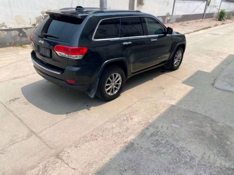邯郸15年Jeep大切诺基6