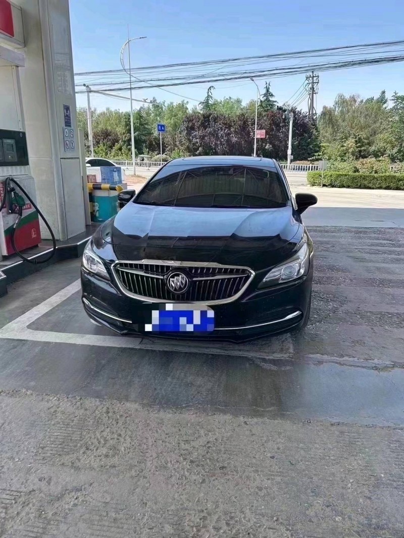 枣庄17年别克君越1