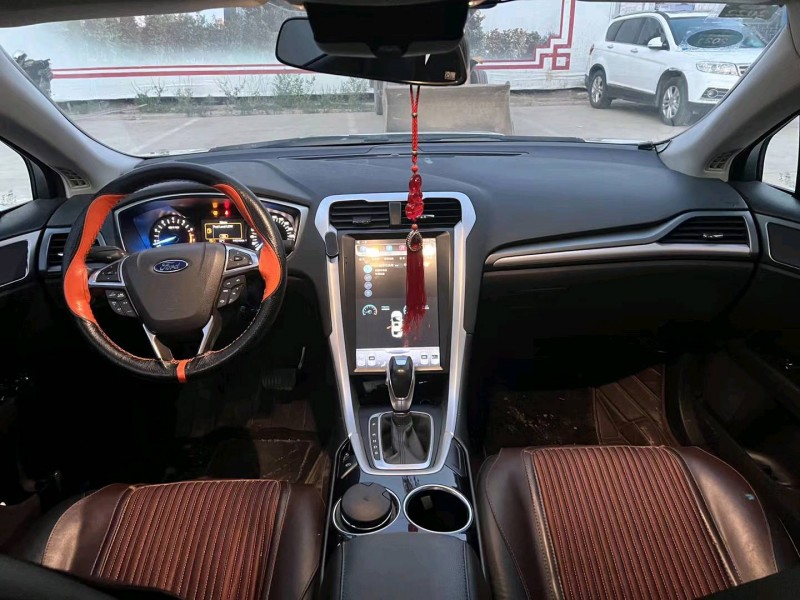 济宁16年福特蒙迪欧4