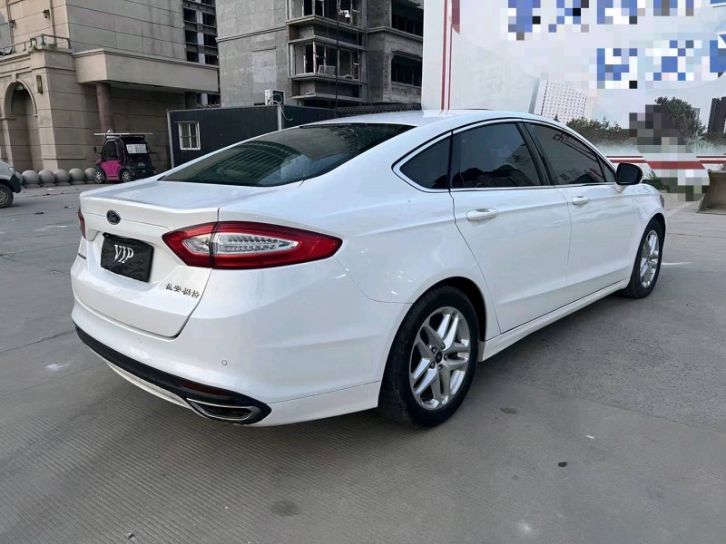 济宁16年福特蒙迪欧7