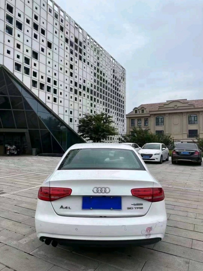 枣庄14年奥迪A4L3